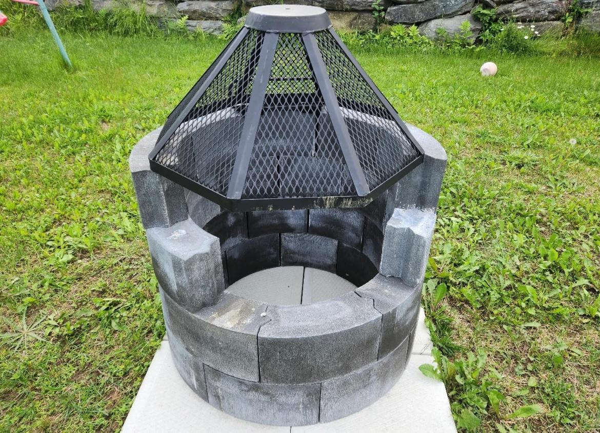 Maison Chaleureuse, Energetique Et Florale Sherbrooke Dış mekan fotoğraf