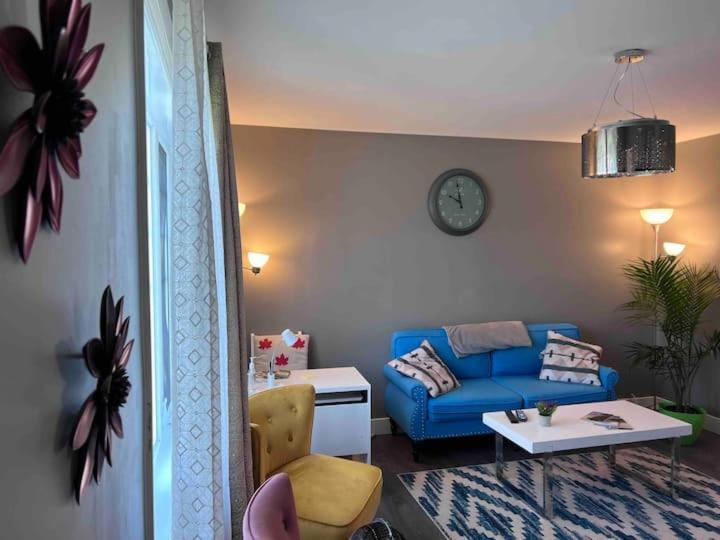 Maison Chaleureuse, Energetique Et Florale Sherbrooke Dış mekan fotoğraf